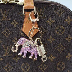LV Gold Padlock & Key 🔒 Authentic Louis Vuitton Bag Unbranded Elephant Charm